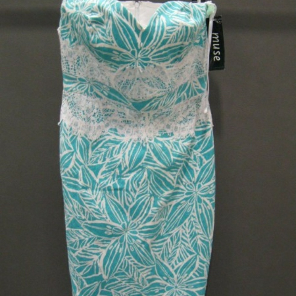 NWT Beautiful Aqua Summer dress